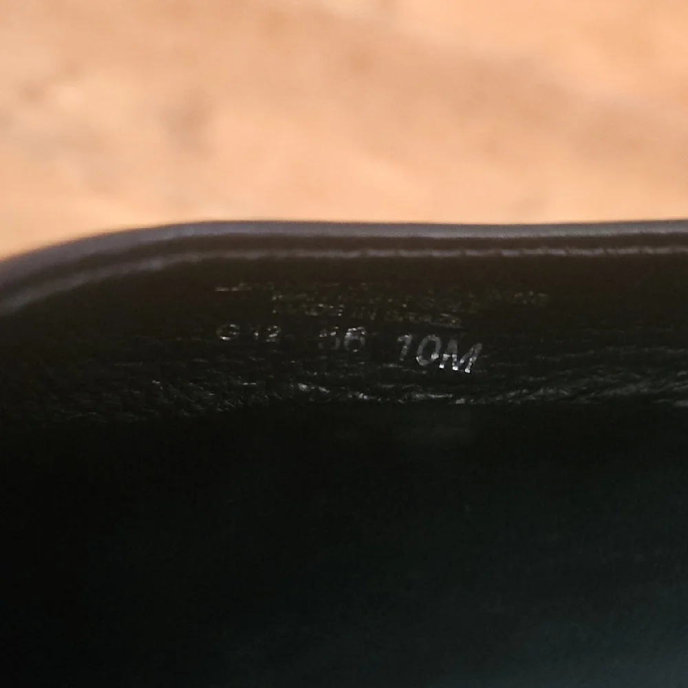 Tory Burch Black Flats with Gold Emblem Sz 10M